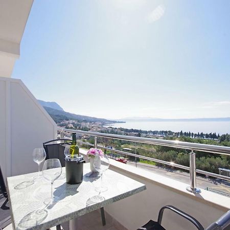 Apartmani Tomas Tucepi Ngoại thất bức ảnh