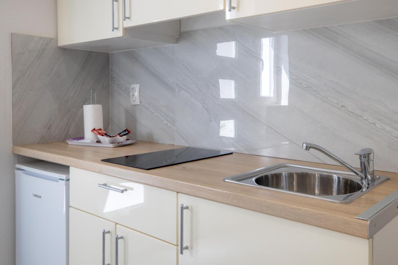 Apartmani Tomas Tucepi Ngoại thất bức ảnh