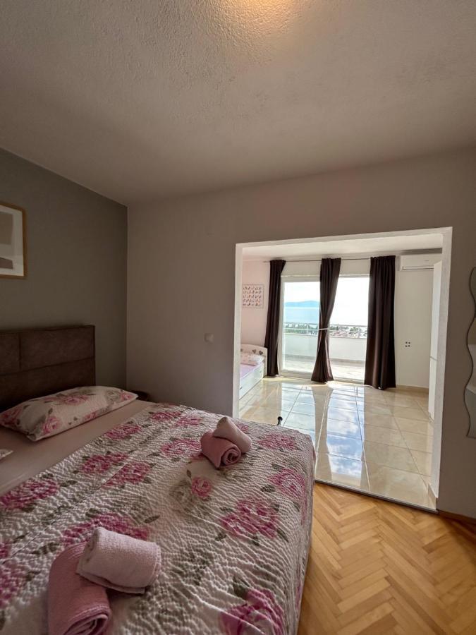 Apartmani Tomas Tucepi Ngoại thất bức ảnh