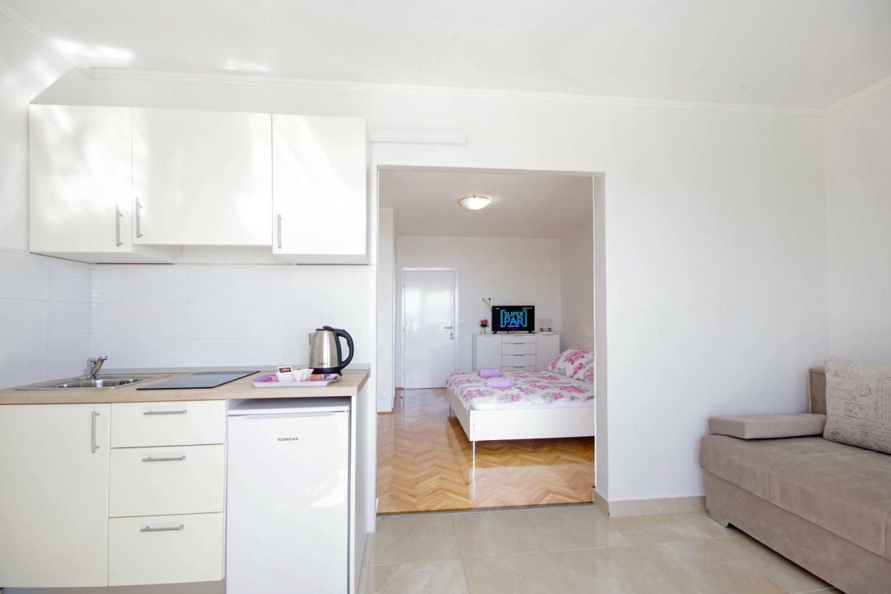 Apartmani Tomas Tucepi Ngoại thất bức ảnh