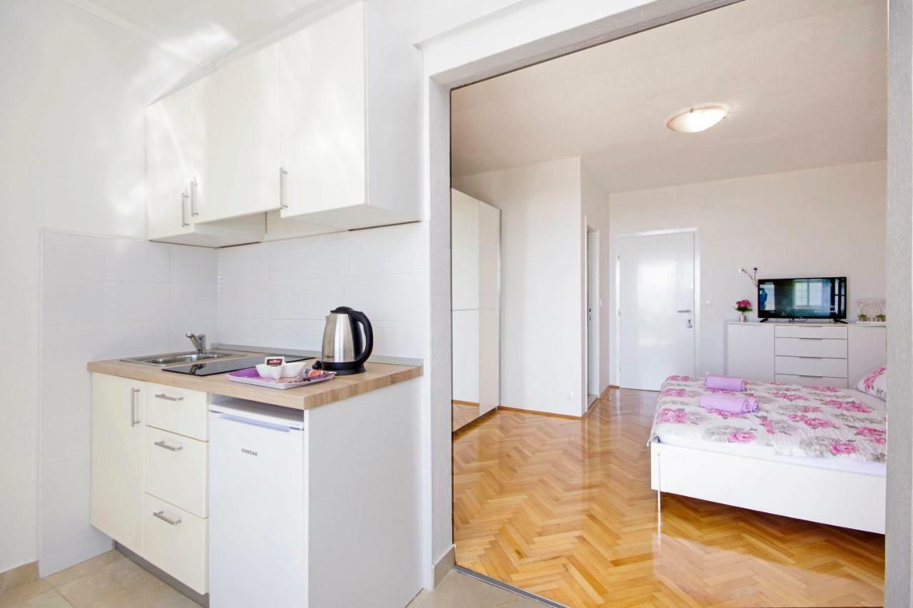 Apartmani Tomas Tucepi Ngoại thất bức ảnh