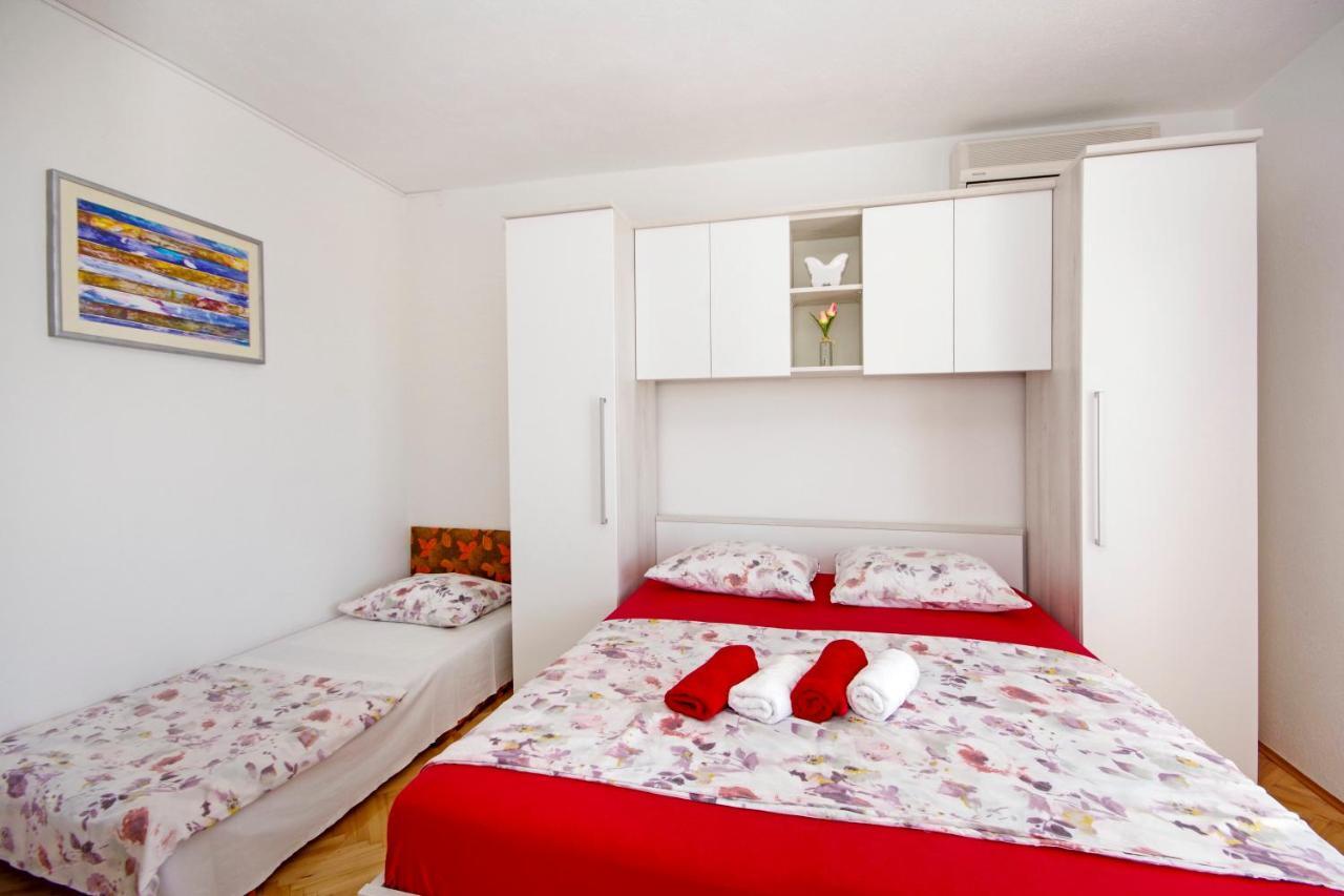 Apartmani Tomas Tucepi Ngoại thất bức ảnh